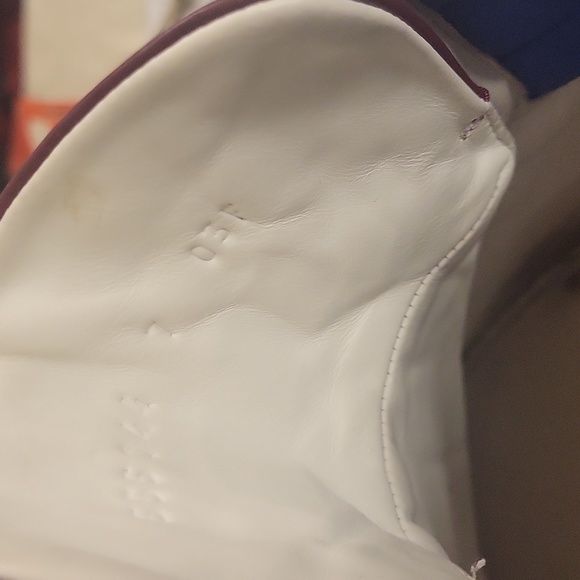 Gucci speakers - Picture 5 of 5